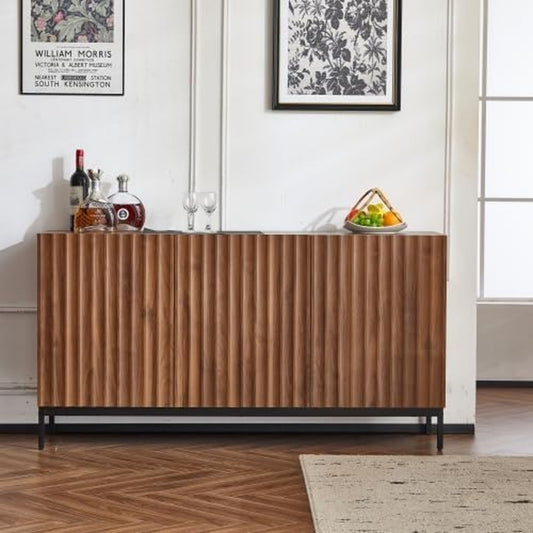 Sideboard mit 3 Tueren und Reliefstrukturen