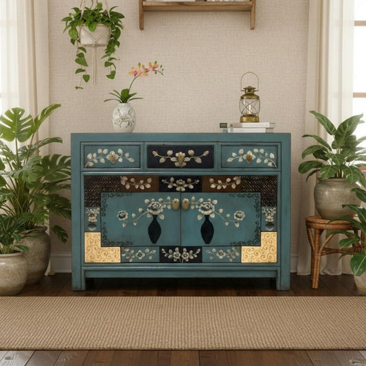 Sideboard mit den Massen 117 x 40 x 85 cm